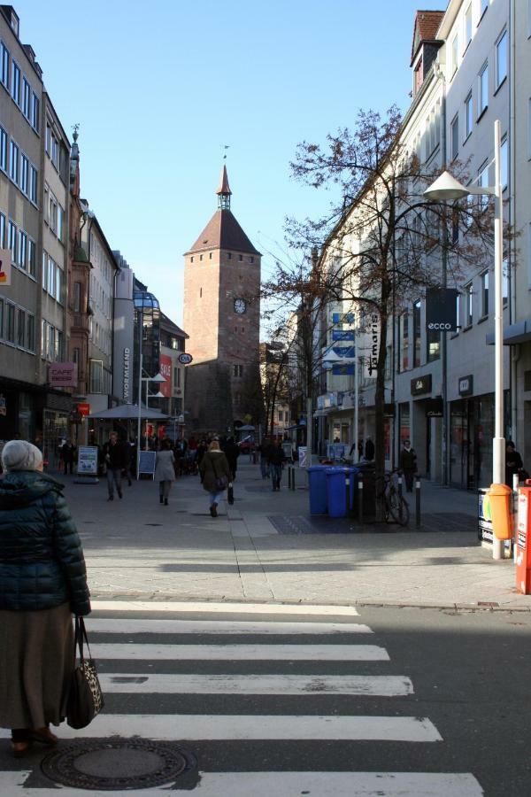 Central Apartment Nuernberg Esterno foto